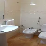 Mirachoro Da Rocha *